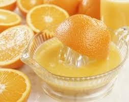 El zumo de naranja mejora la salud cardiovascular