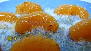 Gajos de mandarina con azúcar quemado
